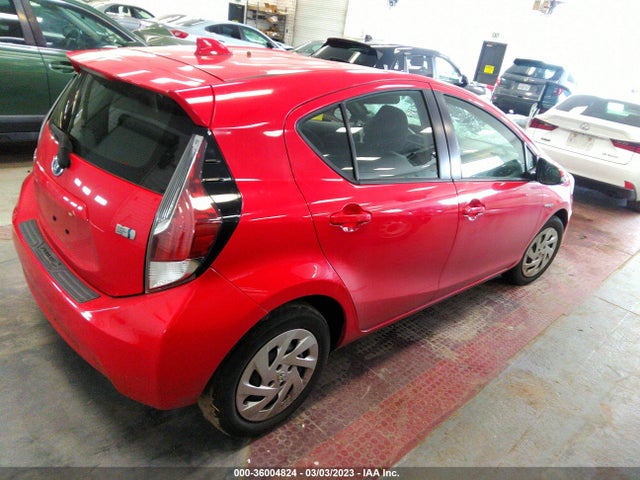 2016 Toyota Prius, VIN: JTDKDTB39G1137755