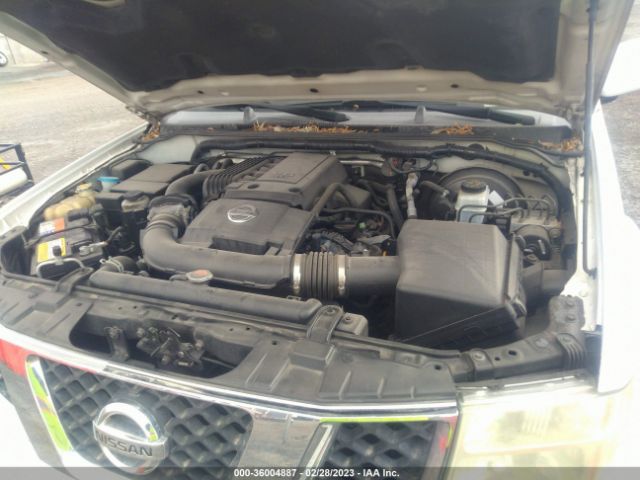 5N1AR18U56C628338 Nissan Pathfinder Le