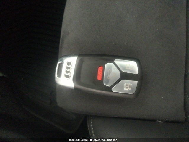 2022 Audi S4, VIN: WAUB4AF4XNA048648