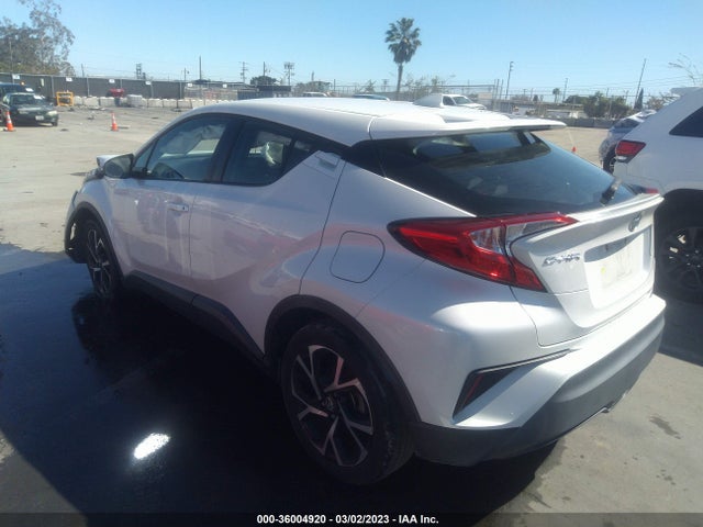 Toyota C-HR XLE 2018 NMTKHMBX5JR035455 Image 3
