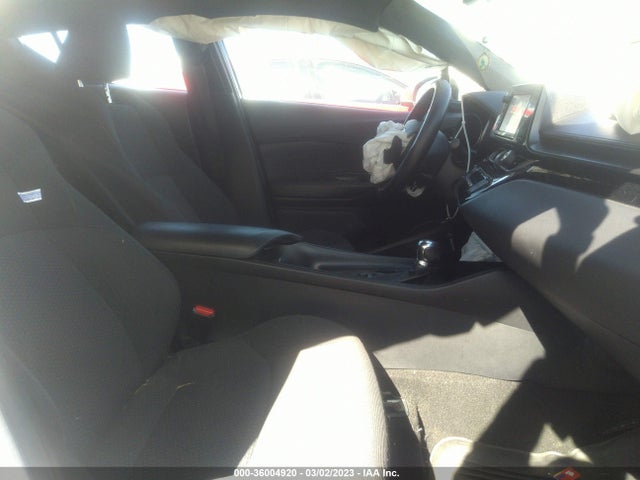 Toyota C-HR XLE 2018 NMTKHMBX5JR035455 Image 5