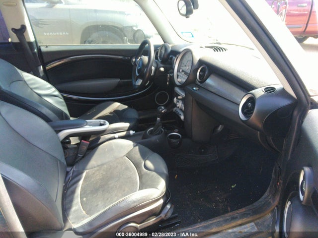 2007 MINI COOPER HARDTOP S VIN: WMWMF73537TL90047