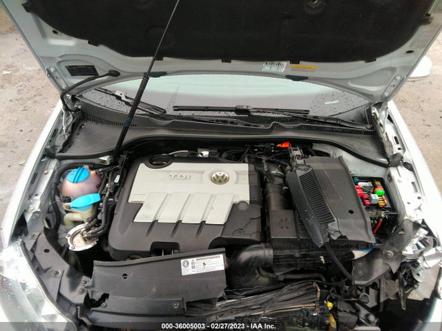 2011 VOLKSWAGEN JETTA SPORTWAGEN TDI VIN: 3VWPL7AJ0BM645847