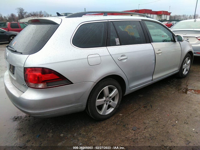 2011 VOLKSWAGEN JETTA SPORTWAGEN TDI VIN: 3VWPL7AJ0BM645847