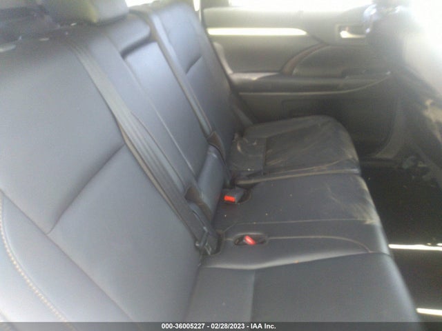 Toyota Highlander Se/xle 2019 5TDJZRFH7KS567804 Image 8
