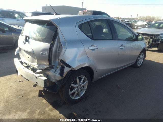 Toyota Prius C One/three/two/four 2014 JTDKDTB31E1564053 Image 4