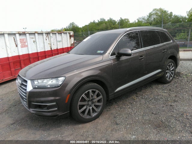WA1LAAF76JD002845 Audi Q7 Premium Plus