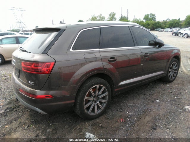 WA1LAAF76JD002845 Audi Q7 Premium Plus
