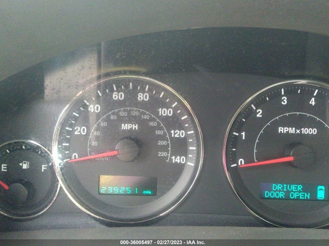 Jeep Commander 2006 1J8HG48N26C275441 Image 8