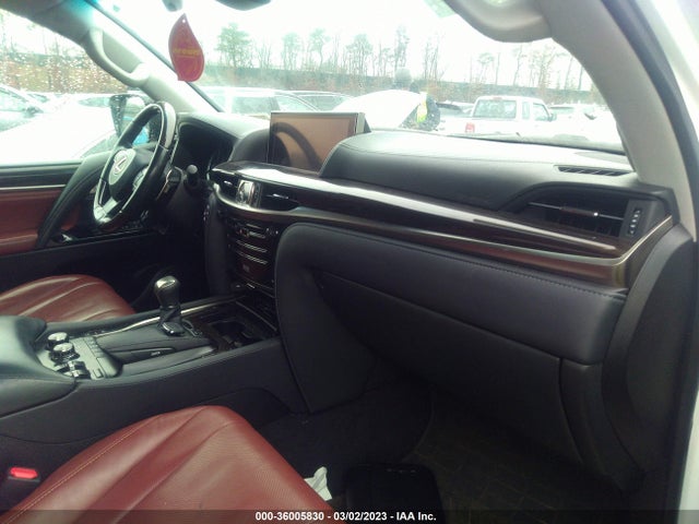2017 Lexus LX, VIN: JTJHY7AX1H4228784