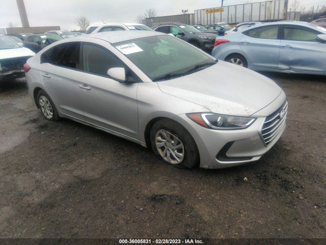 2018 5NPD74LF6JH384195 main image