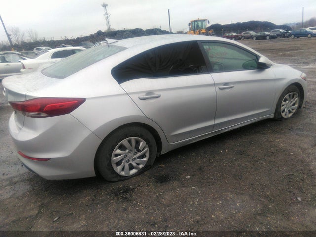 Hyundai ELANTRA SE 2018 5NPD74LF6JH384195 Image 6
