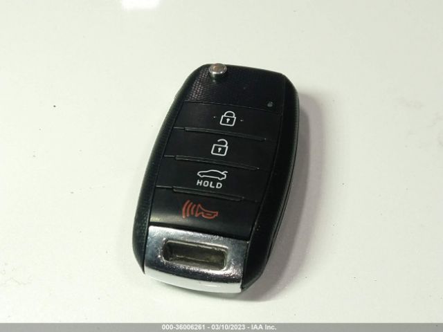 5XXGM4A75EG260521 KIA Optima Lx