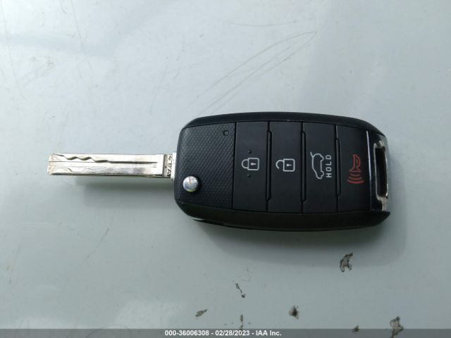 KNDJP3A54F7758404 KIA SOUL +