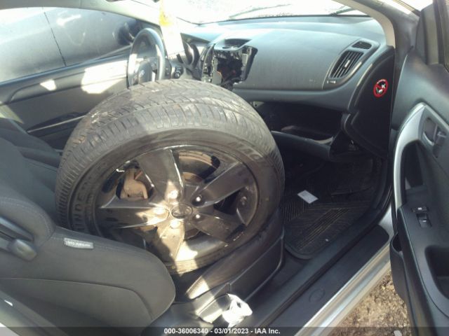KNAFU6A21A5128573 KIA Forte Koup Ex