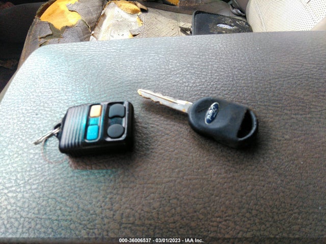 2002 FORD EXPLORER EDDIE BAUER VIN: 1FMDU64W12UA65020