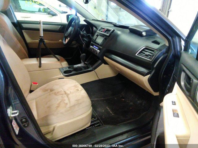 4S3BNAA6XF3011369 Subaru Legacy 2.5i