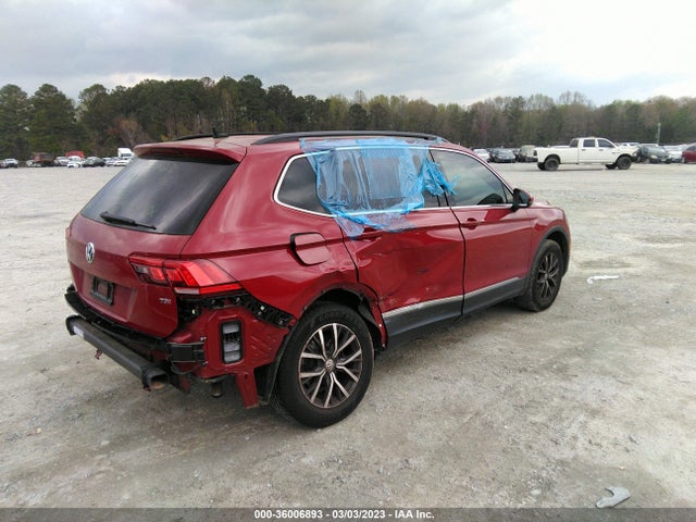 3VV3B7AX8JM200619 Volkswagen Tiguan Sel/se