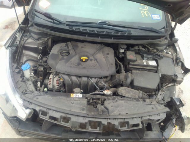 KNAFX4A67F5306752 KIA FORTE LX