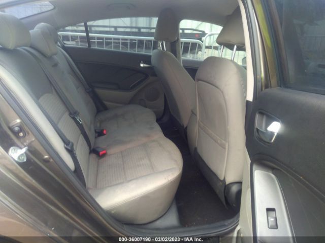 KNAFX4A67F5306752 KIA FORTE LX
