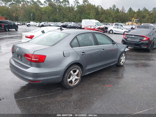3VWD17AJ3FM230648 Volkswagen Jetta Sedan 1.8t Se W/connectivity