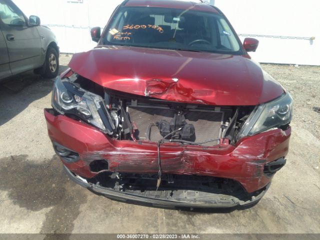 5N1DR2MN5JC611324 Nissan Pathfinder Sl