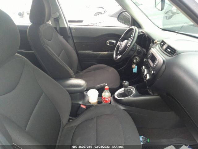 KNDJN2A2XE7747475 KIA Soul Base