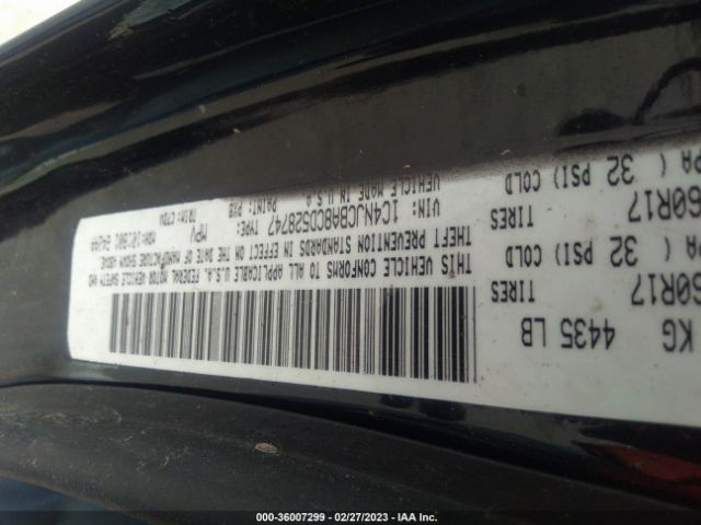 1C4NJCBA8CD528747 Jeep Compass Sport