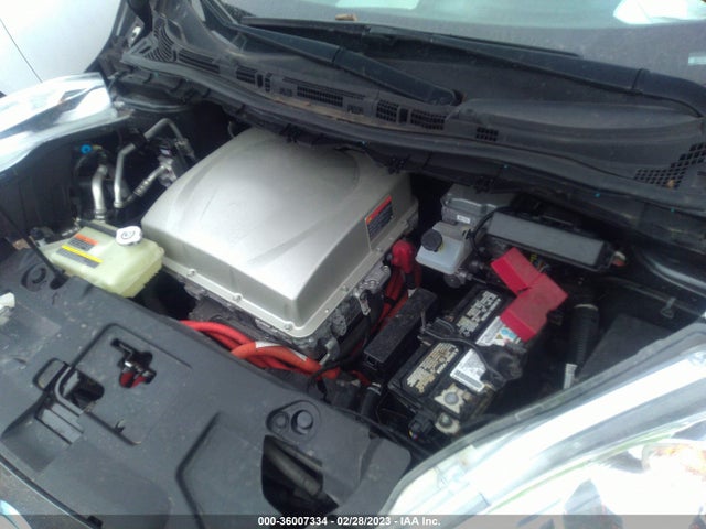 2017 NISSAN LEAF SV VIN: 1N4BZ0CPXHC301964