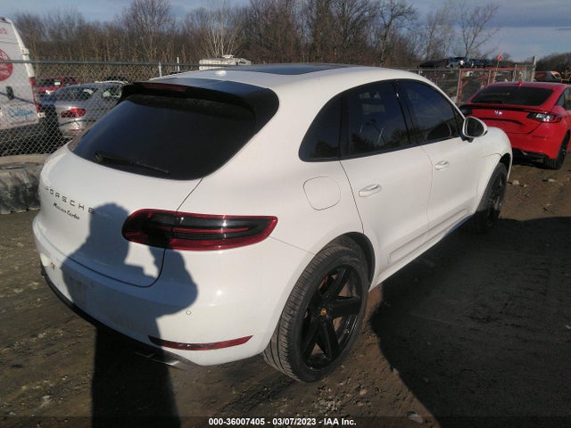 2016 Porsche Macan, VIN: WP1AF2A5XGLB94049