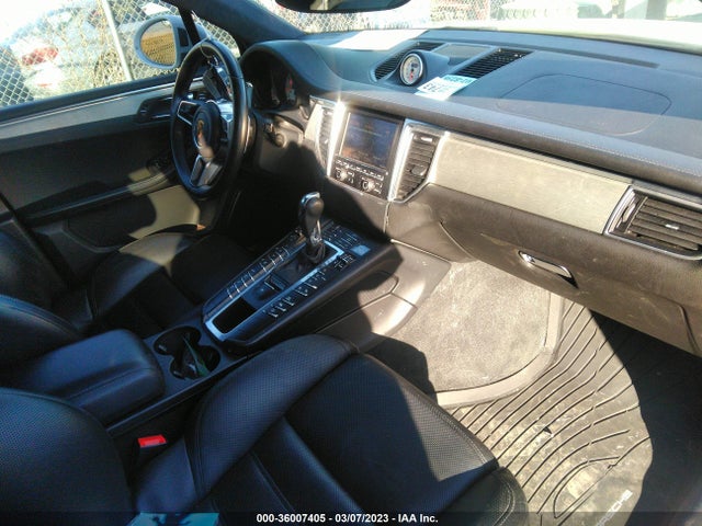 2016 Porsche Macan, VIN: WP1AF2A5XGLB94049