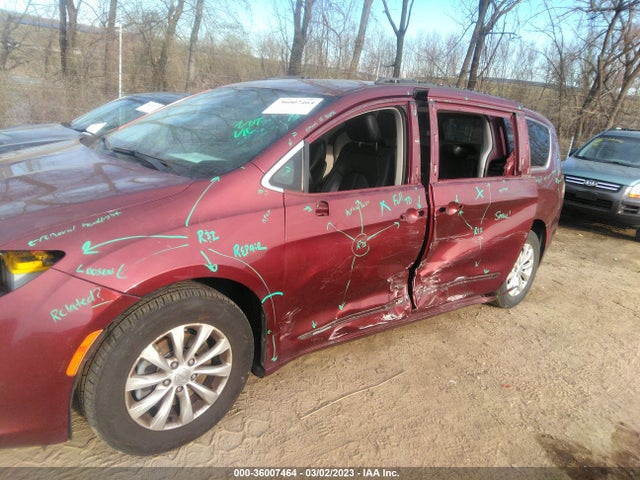 Chrysler Pacifica Touring-l 2017 2C4RC1BG3HR839785 Image 6