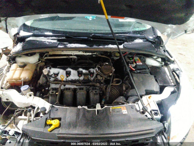 Ford FOCUS SE 2014 1FADP3K22EL198220 Image 10