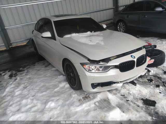 2015 WBA3B9G5XFNR94985 main image