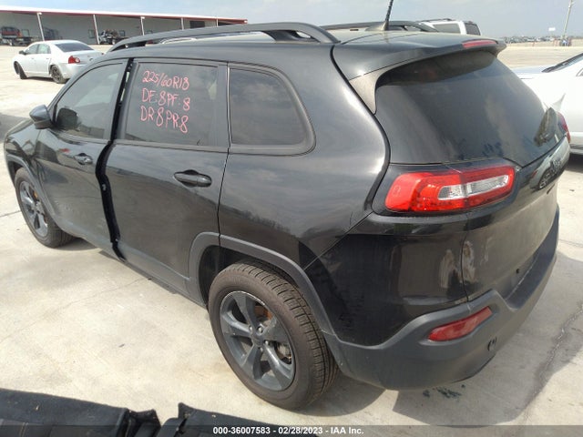 1C4PJLCB6GW208191 Jeep Cherokee Altitude