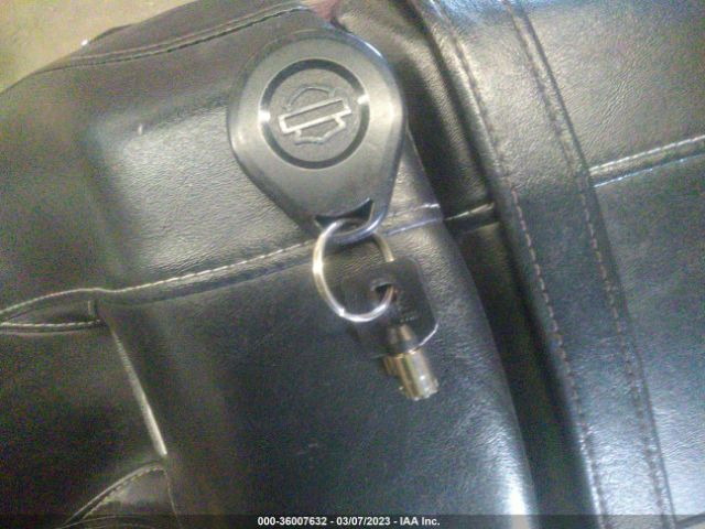 2016 HARLEY-DAVIDSON VRSCDX 1HD1HHH16GC802116 Photo 10