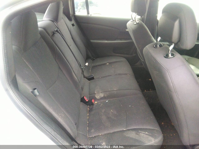 Chrysler 200 LX 2012 1C3CCBAB4CN292408 Image 8