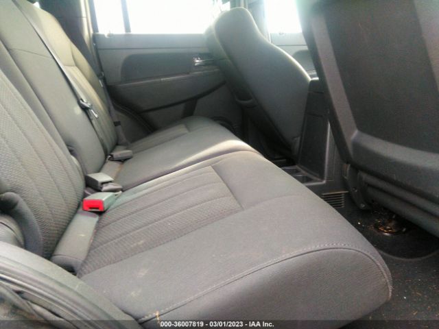 1J4PP2GK5BW551368 Jeep Liberty Sport