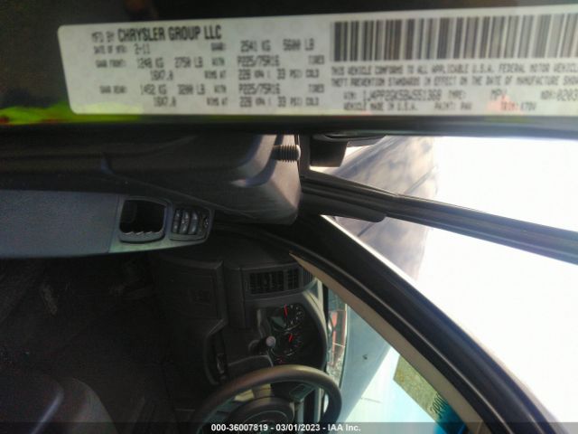1J4PP2GK5BW551368 Jeep Liberty Sport