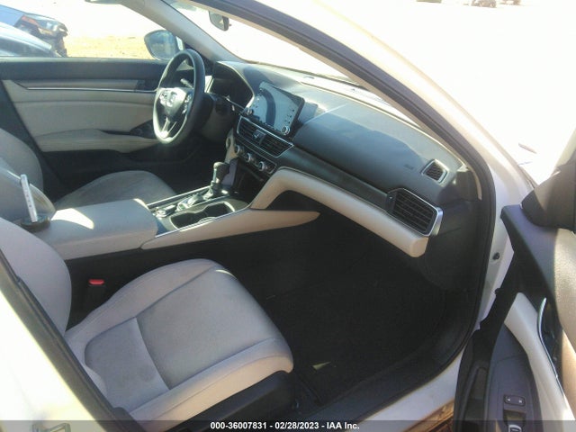 2018 HONDA ACCORD SEDAN LX 1.5T VIN: 1HGCV1F15JA088206