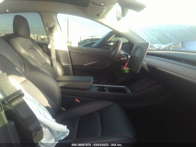 Tesla Model Y Long Range 2021 5YJYGDEE9MF198224 Image 5