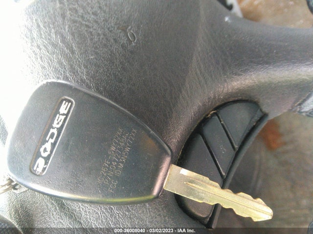 2005 DODGE GRAND CARAVAN SXT VIN: 2D8GP44L15R388795
