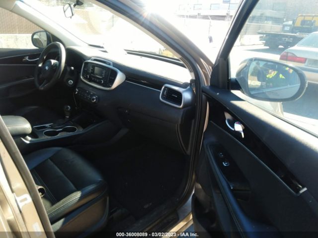 5XYPG4A55GG113605 KIA SORENTO LX