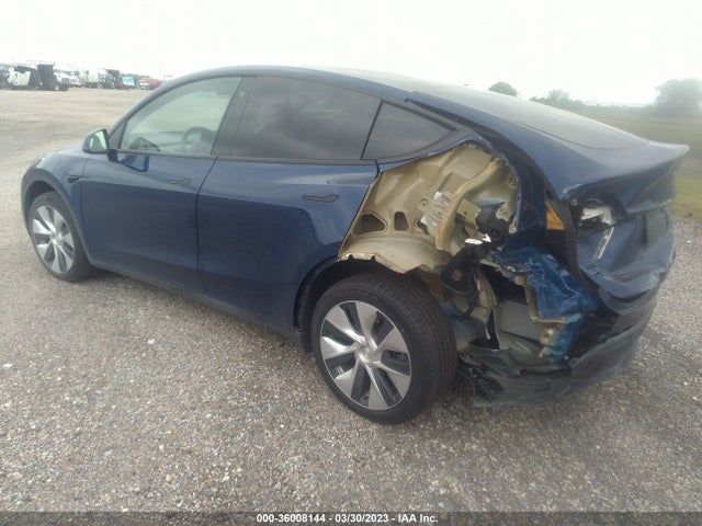 Tesla Model Y Long Range 2021 5YJYGDEE0MF079378 Image 3