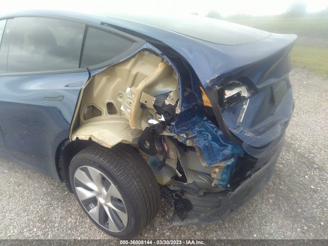 Tesla Model Y Long Range 2021 5YJYGDEE0MF079378 Image 6