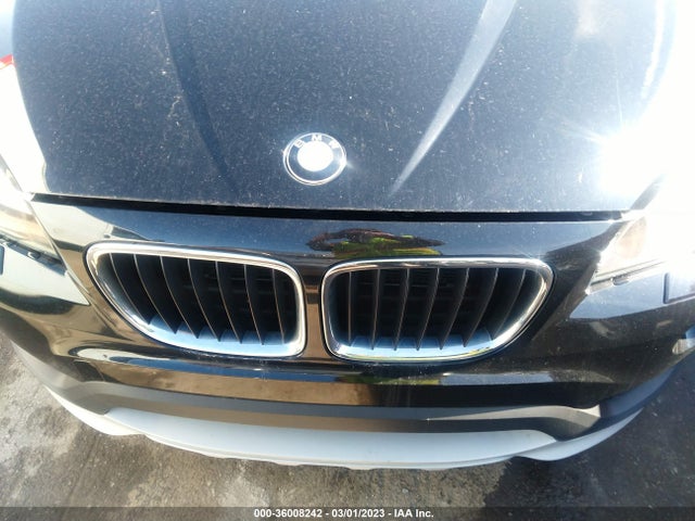 BMW X1 2015 WBAVL1C57FVY24886 Image 6