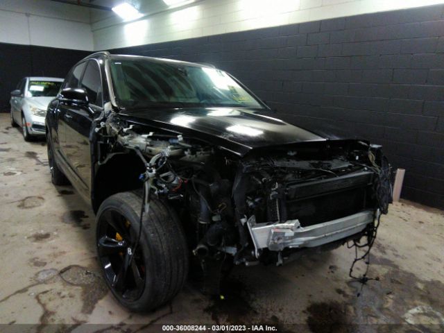 2018 BENTLEY BENTAYGA SJAAC4ZV1JC023032 Photo 0