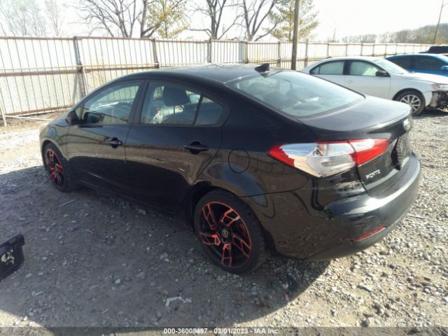 KNAFK4A62G5559140 KIA FORTE LX