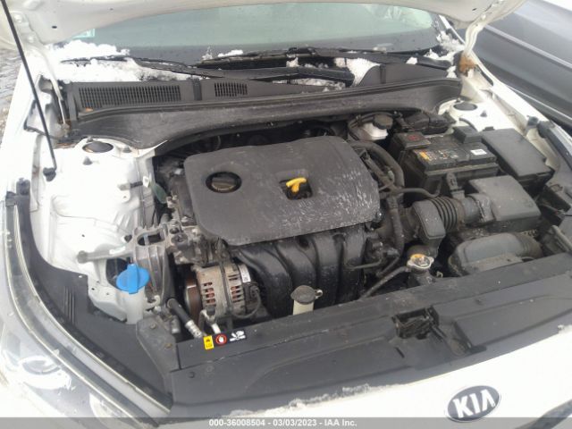3KPF24AD9KE021727 KIA Forte Lxs