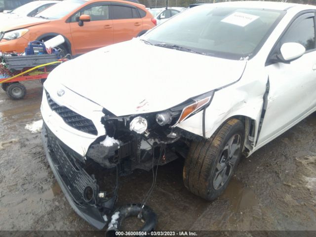 3KPF24AD9KE021727 KIA Forte Lxs